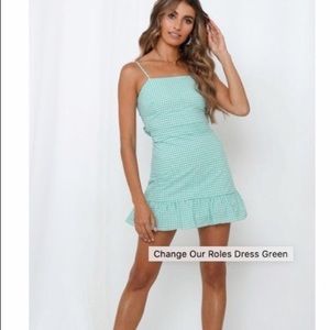 Hello Molly green gingham dress!!